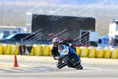 media/Feb-12-2022-SoCal Trackdays (Sat) [[3b21b94a56]]/Turn 2 (1045am)/